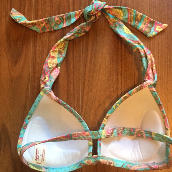 Bikini - Picture 7 of 8